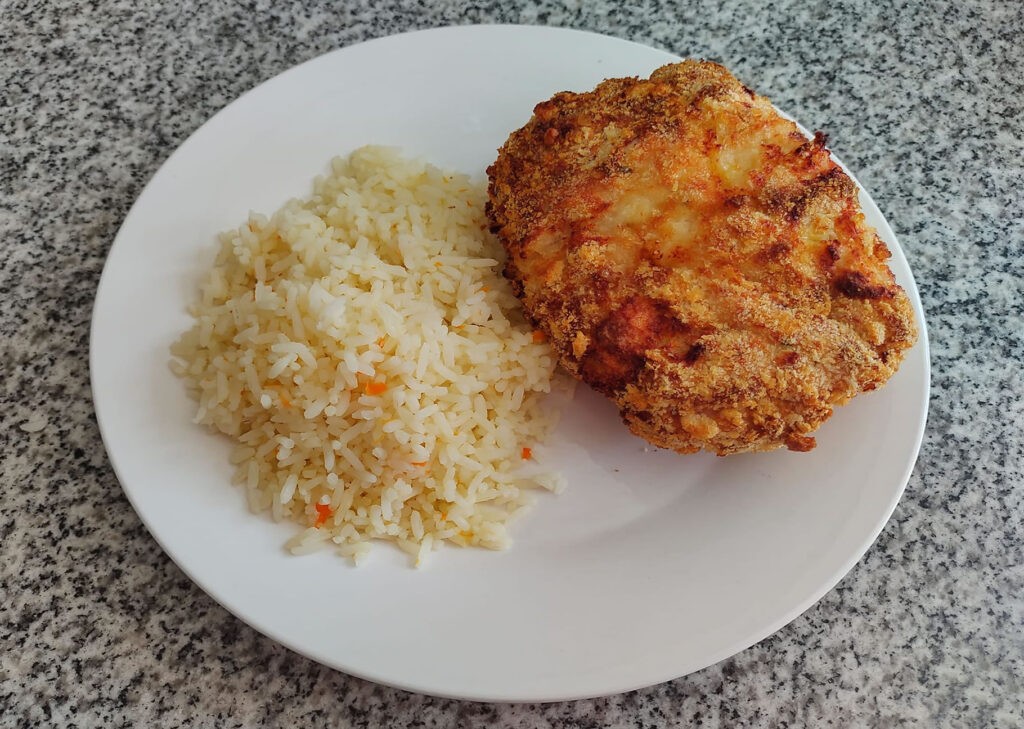 Cordon bleu de pollo con arroz blanco