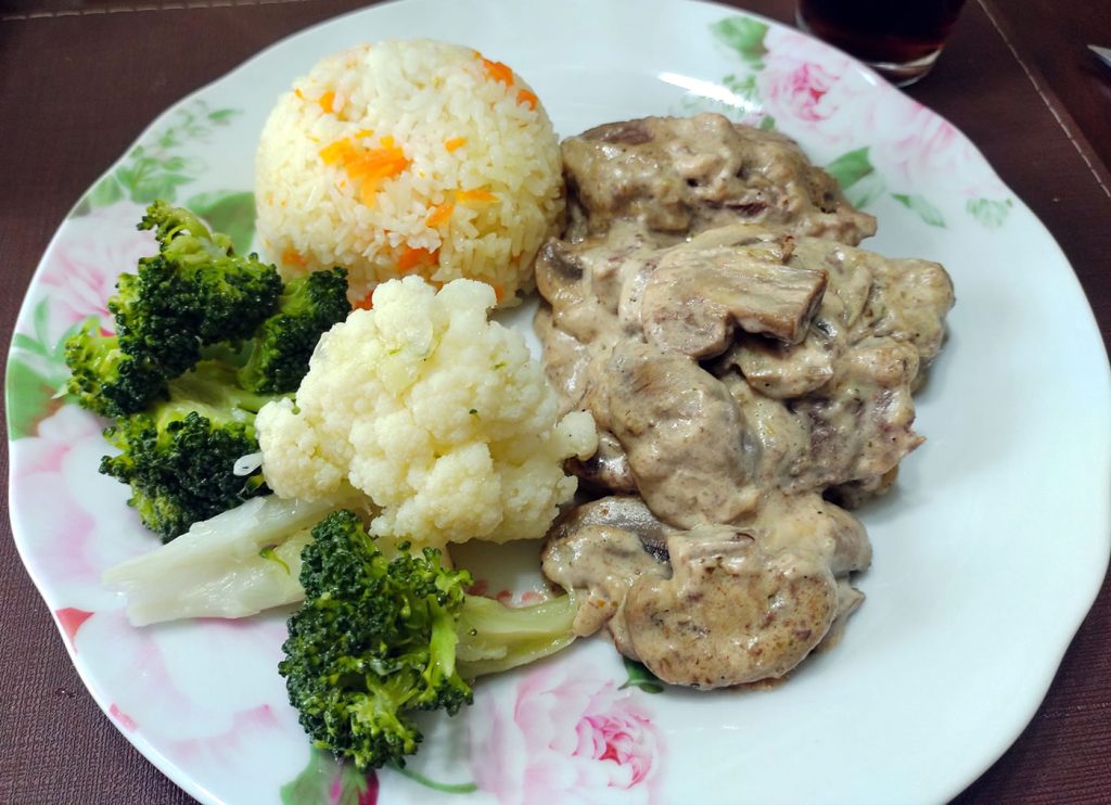 Strogonoff de carne y champiñores